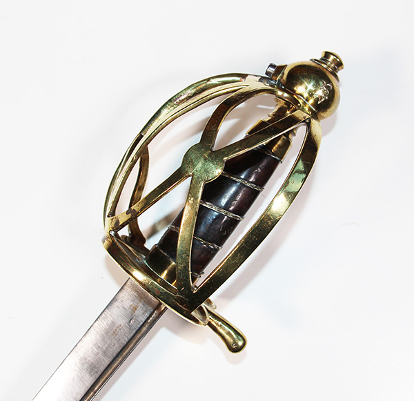 1789-01 Dansk rytterpallask M1789 * Dansk pallask M/1789